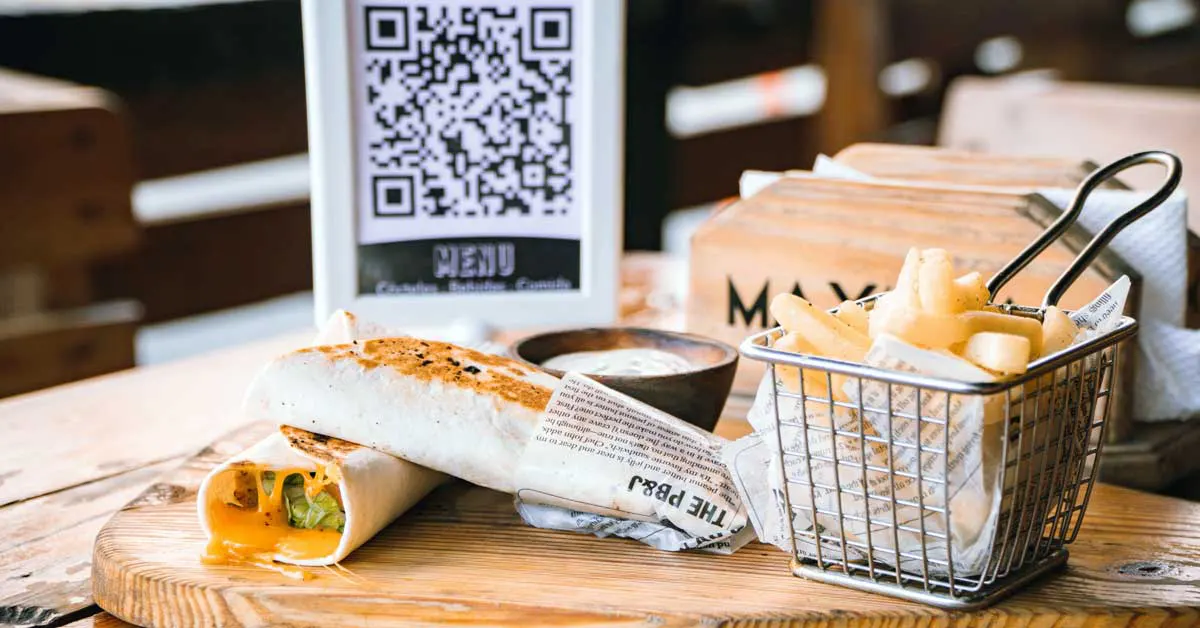 Integrating Digital Tools in Restaurants (1/3 Dynamic Displays)